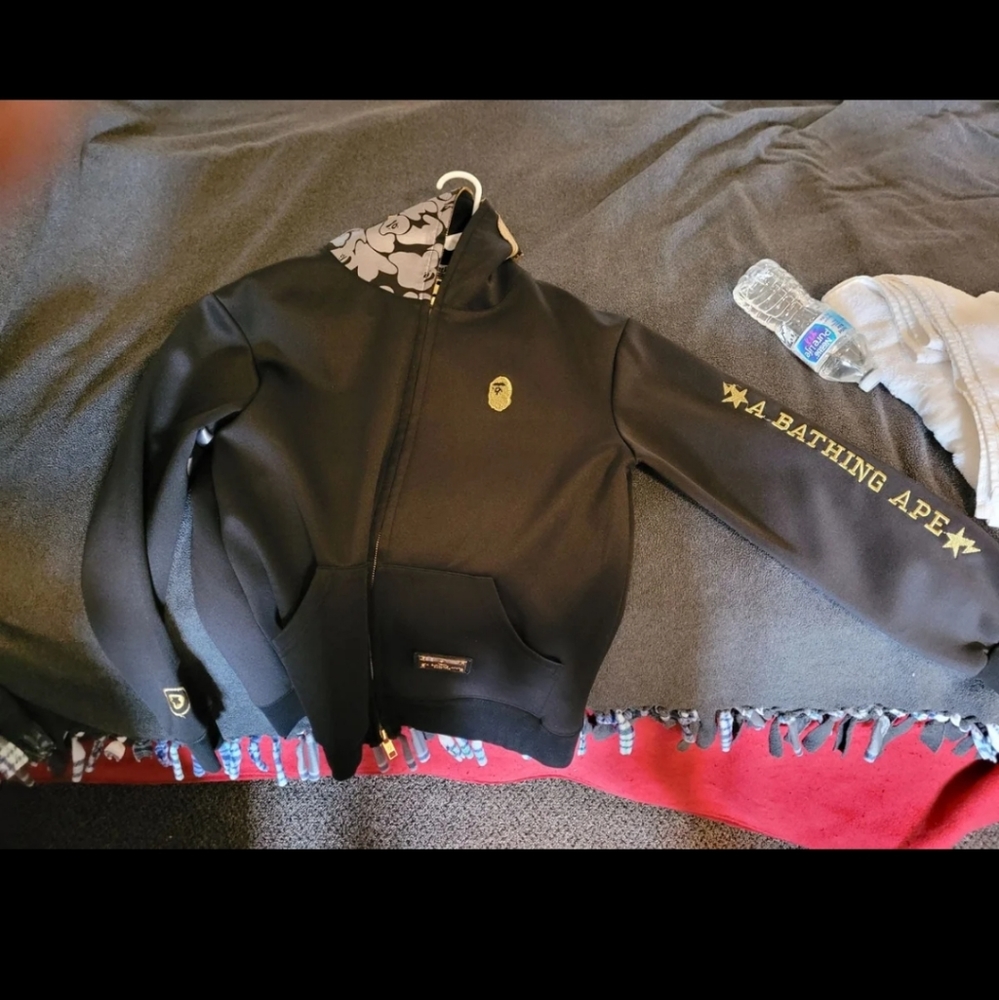 Bathing Ape zip up